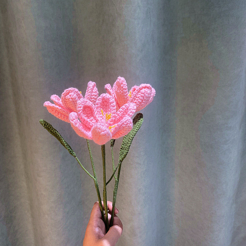 Finished Handmade Woven Rose Lily of the Valley Sunflower Artificial Flower Yarn Knitted Bouquet Floral Arrangement Gift